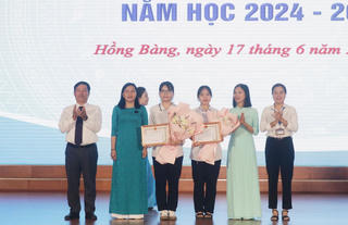 Hải Phòng: Khen thưởng thủ khoa kỳ thi tuyển sinh vào lớp 10