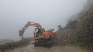 Hà Tĩnh: Đường lên Cửa khẩu quốc tế Cầu Treo tiếp tục sạt lở