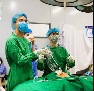 Hải Phòng: Phẫu thuật thành công cho 2 trẻ bị dị tật không hậu môn