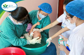 Nguy cơ nhiễm trùng khi chữa bỏng bằng mỡ trăn