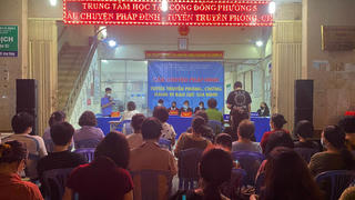 Giúp dân chấp hành pháp luật, nối lại 'tình làng, nghĩa xóm'