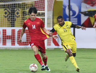 Việt Nam - Malaysia: Phân định ngôi đầu