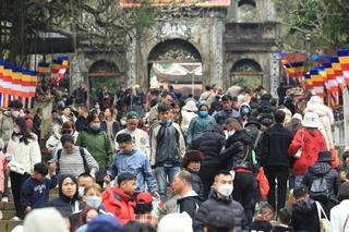 Kiểm soát giá vé tham quan lễ hội, giá trông xe sau Tết Quý Mão