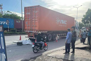 Hải Phòng: 2 bé trai tử vong do va chạm với xe container