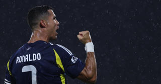 Ronaldo tỏa sáng đưa Al-Nassr vào chung kết Siêu cúp Saudi Arabia