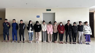 Thuê ‘gái hát’ ở các quán karaoke đi ‘ship’ ma túy