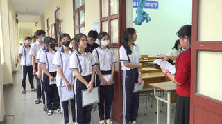 Tuyển sinh đại học 2025: Liệu có lạm phát điểm chuẩn?