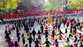 Có một mái trường Đại đoàn kết các dân tộc Việt Nam