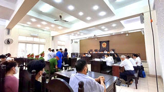 Xét xử 6 bị cáo trong vụ cháy quán karaoke An Phú khiến 32 người thiệt mạng