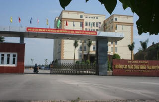 Bộ Y tế chỉ đạo khẩn về vụ hàng loạt học sinh tại Thái Nguyên nhập viện