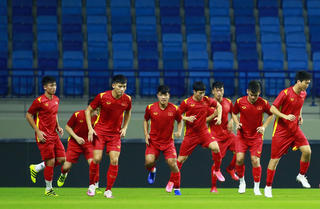 Indonesia - Việt Nam (16h30 ngày 6/1): Chinh phục chảo lửa Bung Karno