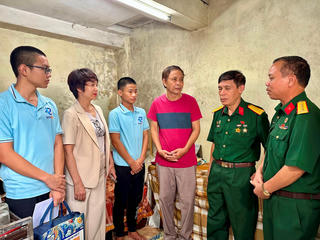 Quảng Ninh: Toạ đàm giáo dục truyền thống cách mạng cho thế hệ trẻ