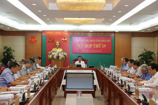 Đề nghị xem xét, xử lý kỷ luật Bí thư tỉnh ủy Hải Dương