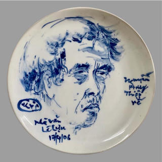 Công bố các tác phẩm gốm từ cảm hứng văn chương Nguyễn Huy Thiệp