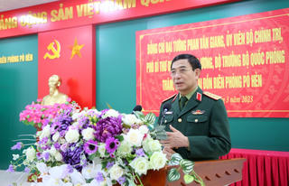 Đại tướng Phan Văn Giang thăm Đồn Biên phòng Pò Hèn (Quảng Ninh)