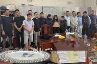 Phá sới 'xóc đĩa' ở Thanh Hóa, phát hiện có 3 người phụ nữ tham gia