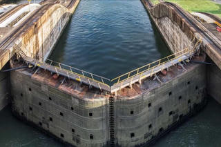 Điều gì đang xảy ra ở kênh đào Panama?