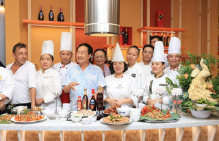 Có gì tại 'thế giới nước mắm' tại Phú Quốc?