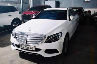 Cục Đăng kiểm lên tiếng vụ xe Mercedes rớt đăng kiểm vì mặt ca-lăng 'lạ'