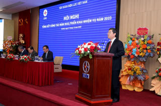 Báo lỗ hơn 31.000 tỷ đồng, EVN xin tăng giá điện