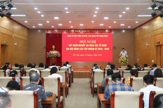 Thể hiện tinh thần trách nhiệm cao nhất trong tổ chức Đại hội Đảng các cấp