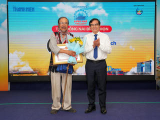 Hào khí miền Đông Nam Bộ