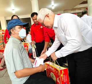 Bình Dương: Chương trình “Chợ 0 đồng” hỗ trợ người nghèo