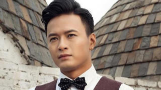 Hồng Đăng lên tiếng xin lỗi về việc tự ý đi nước ngoài