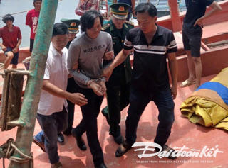 TP Hồ Chí Minh: Bắt đối tượng bị truy nã đang trốn trên tàu cá