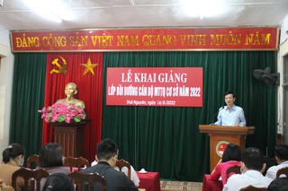 Thái Nguyên: Khai giảng lớp bồi dưỡng cán bộ Mặt trận cơ sở