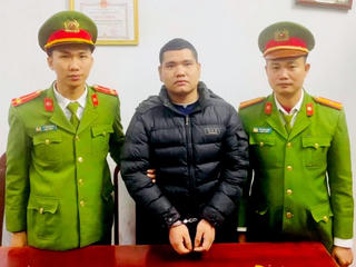 Khởi tố đối tượng lừa nhận đưa người đi xuất khẩu để chiếm đoạt tài sản