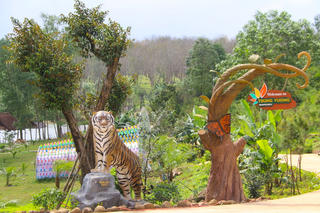 Xây dựng dự án trái phép trên đất nông nghiệp ở Quảng Trị: Đề nghị cơ quan cấp tỉnh vào cuộc 