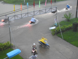 Mưa lớn kéo dài, Đà Nẵng sẵn sàng phương án di dời dân