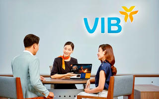 Ngân hàng 'tung' hàng loạt ưu đãi dịp cuối năm