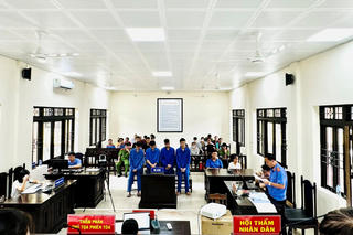 Bắc Ninh: Xét xử 4 bị cáo vụ cướp xe máy, kẻ cầm đầu lĩnh 8 năm 8 tháng tù