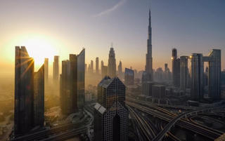 Trung Đông thu hút nguồn lực theo cách nào?