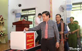 Đà Nẵng: Người dân vùng sạt lở Trà Leng thể hiện nghĩa cử 'tương thân, tương ái'