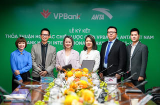VPBank Hanoi International Marathon sở hữu trang phục thể thao độc quyền từ ANTA Việt Nam