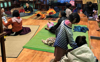 Quảng Nam: Di dời khẩn cấp 30 hộ dân ở khu vực xuất hiện vết nứt đến nơi an toàn