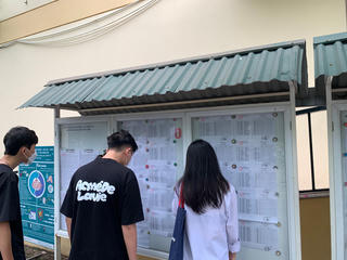 Xét tuyển sớm bằng học bạ: Bất ngờ nhiều ngành cao chót vót