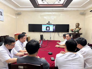 Đảm bảo người dân được cấp cứu, chăm sóc y tế