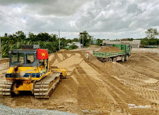 "Vượt nắng, thắng mưa", thi công xuyên đêm, xuyên lễ cao tốc Cần Thơ – Hậu Giang