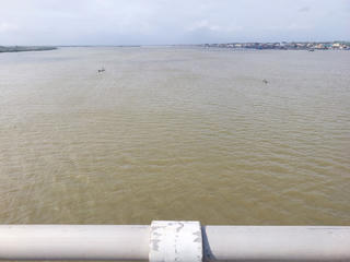 Quảng Trị: Thêm một người nhảy cầu tự tử được cứu kịp thời