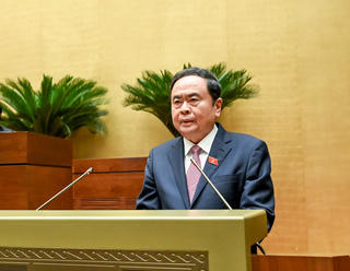 Chủ tịch Quốc hội: 'Tinh thần của hội nghị Diên Hồng năm xưa đã thể hiện tại hội trường Diên Hồng hôm nay'