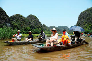 Đòn bẩy mềm để du lịch Ninh Bình cất cánh