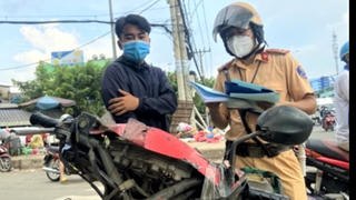 'Chạy theo ô nhiễm' để xử lý hậu quả