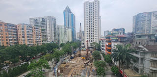 Giá căn hộ chung cư tăng, thanh khoản bất động sản thấp kỷ lục