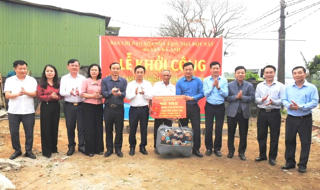 Những ngôi nhà dựng lên từ nghĩa tình đồng bào