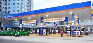 Giảm khâu trung gian trong phân phối xăng dầu