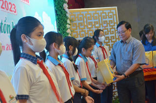 Bạc Liêu: Huy động mọi nguồn lực để chăm lo cho trẻ em 